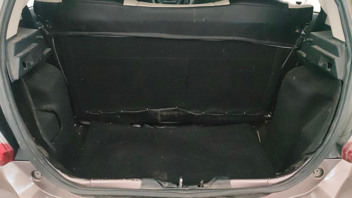 2018 Tata Tiago XZA PLUS PETROL, Petrol, Automatic, 1,04,525 km, Boot Inside