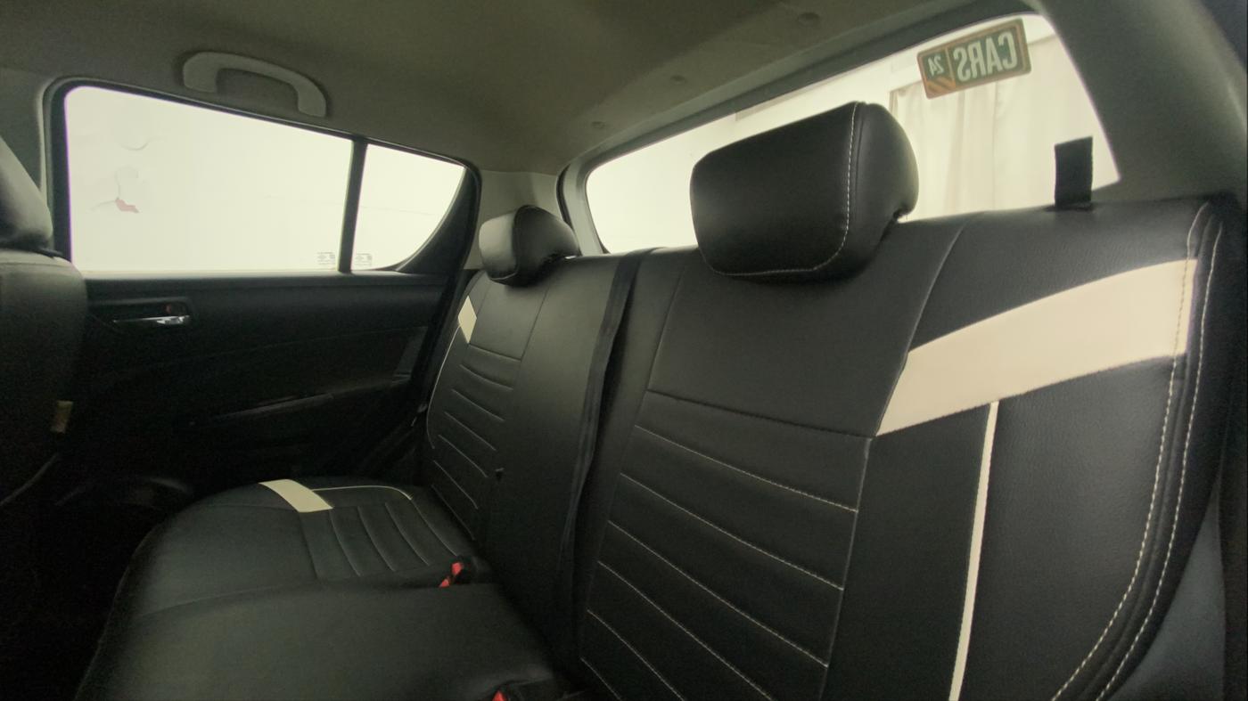 2012 Maruti Swift VXI, Petrol, Manual, 52,117 km, Right Side Rear Door Cabin