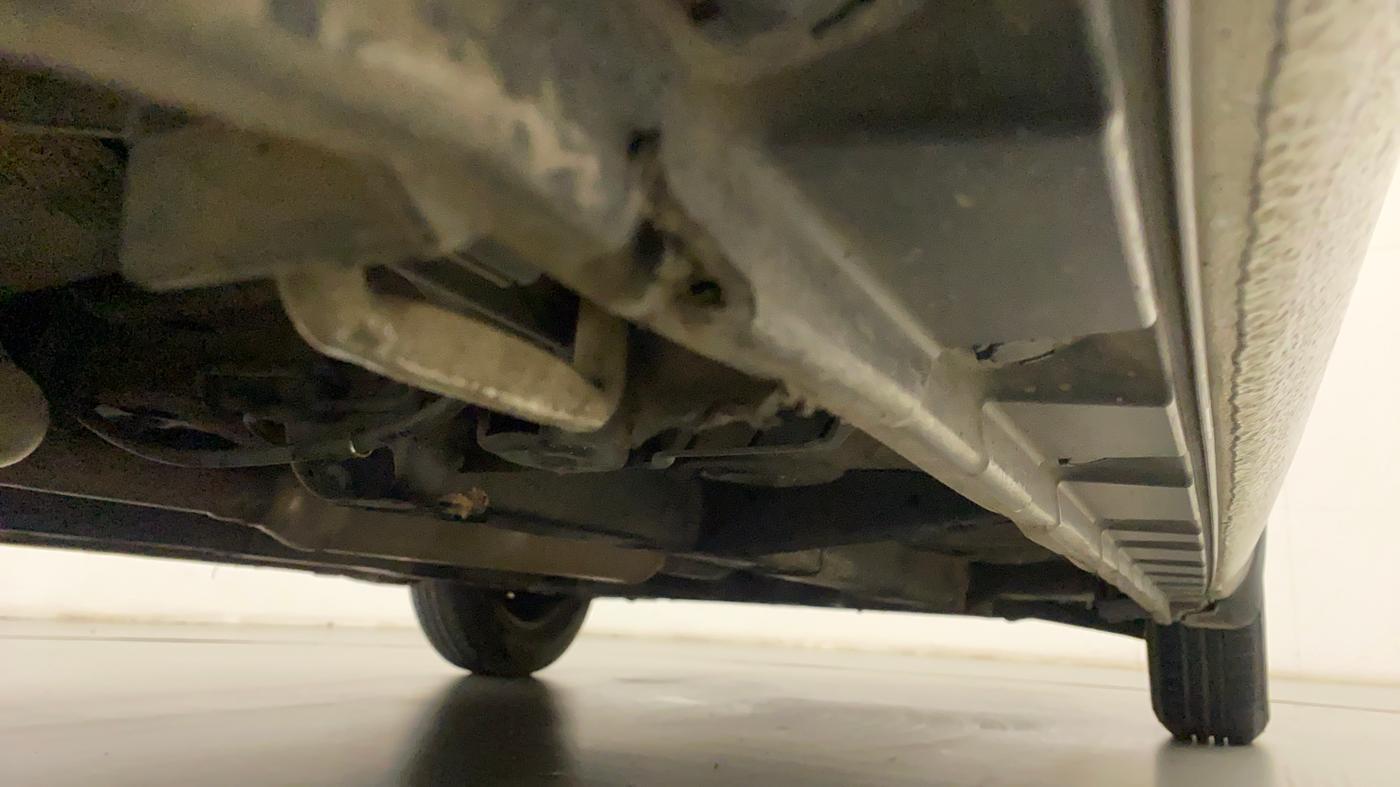 2012 Maruti Swift VXI, Petrol, Manual, 52,117 km, Right Side Underbody