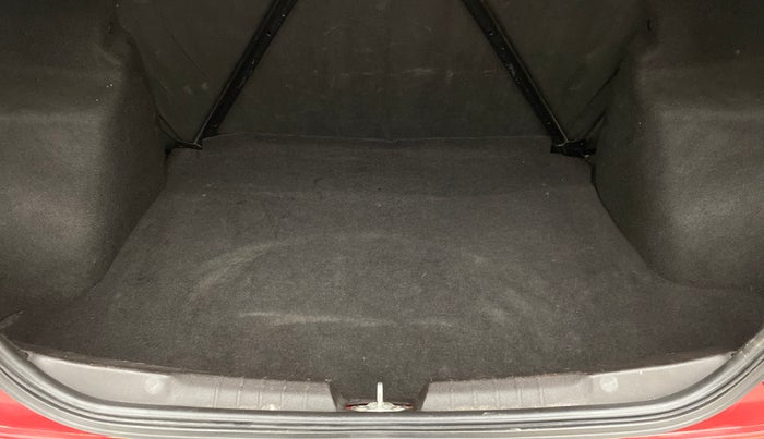 2017 Tata Zest XMS PETROL, Petrol, Manual, 44,969 km, Boot Inside