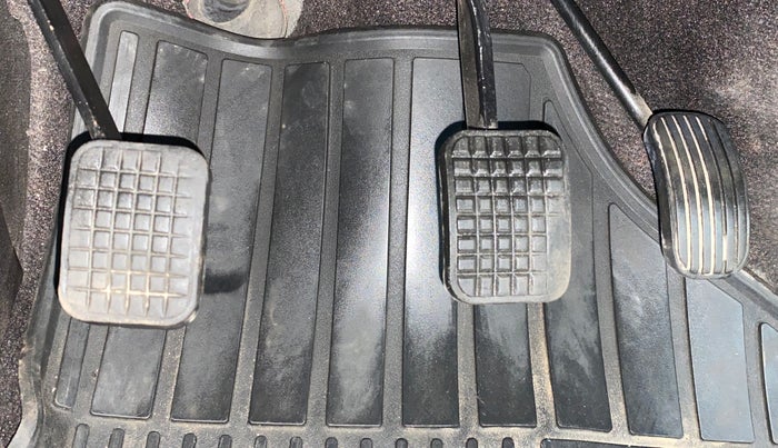 2017 Tata Zest XMS PETROL, Petrol, Manual, 44,969 km, Pedals