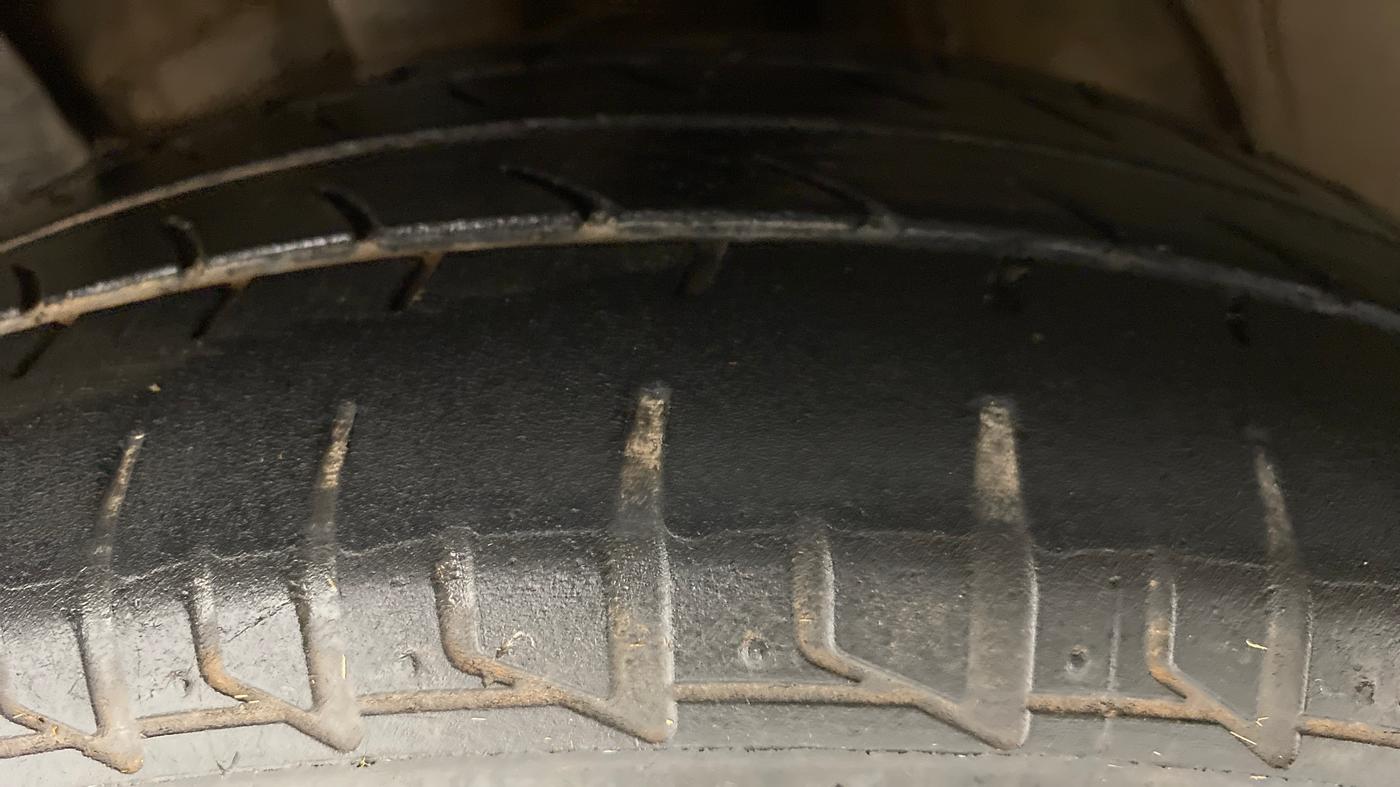 2017 Tata Zest XMS PETROL, Petrol, Manual, 44,969 km, Left Front Tyre Tread