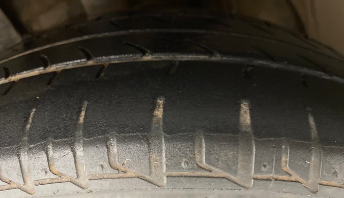 2017 Tata Zest XMS PETROL, Petrol, Manual, 44,969 km, Left Front Tyre Tread