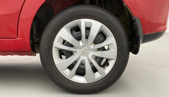 2017 Tata Zest XMS PETROL, Petrol, Manual, 44,969 km, Left Rear Wheel