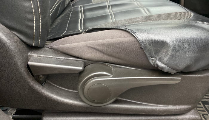 2017 Tata Zest XMS PETROL, Petrol, Manual, 44,969 km, Driver Side Adjustment Panel