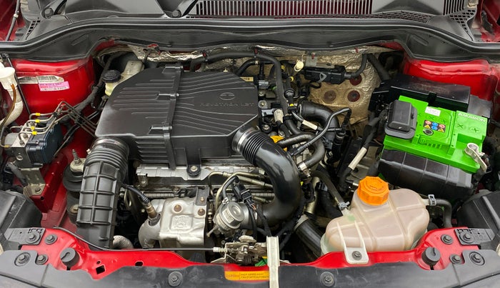 2017 Tata Zest XMS PETROL, Petrol, Manual, 44,969 km, Open Bonet