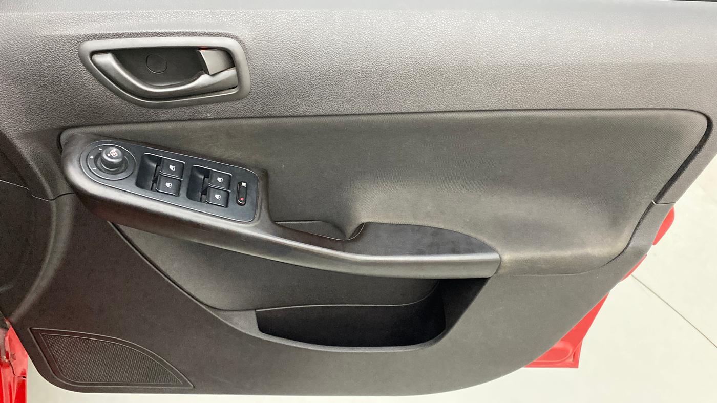 2017 Tata Zest XMS PETROL, Petrol, Manual, 44,969 km, Driver Side Door Panels Control