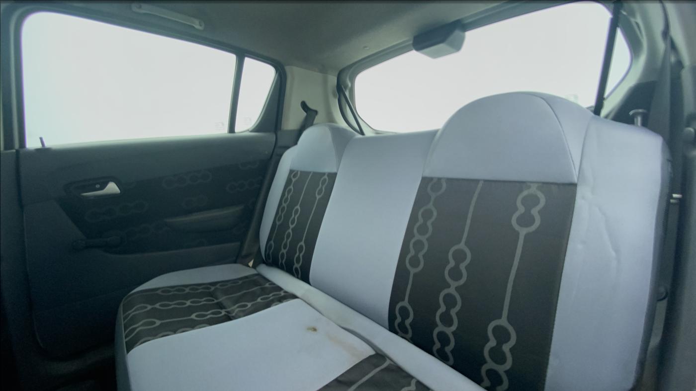 2014 Maruti Alto 800 LXI, Petrol, Manual, 1,37,470 km, Right Side Door Cabin View