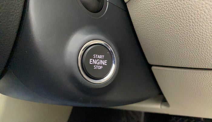 2016 Skoda Superb L&K 1.8 TSI AT, Petrol, Automatic, 51,905 km, Keyless Start/ Stop Button