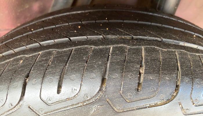 2019 Honda City 1.5L I-VTEC VX CVT, Petrol, Automatic, 56,471 km, Left Rear Tyre Tread