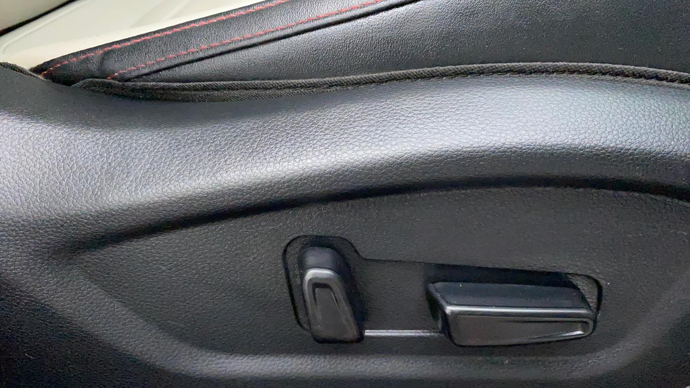 2019 KIA SELTOS GTX PLUS DCT 1.4 PETROL, Petrol, Automatic, 52,695 km, Driver Side Adjustment Panel