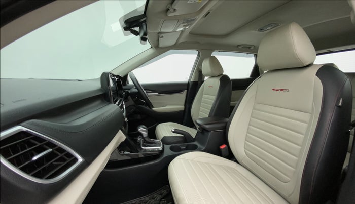 2019 KIA SELTOS GTX PLUS DCT 1.4 PETROL, Petrol, Automatic, 52,695 km, Right Side Front Door Cabin