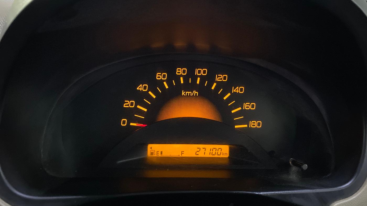 2017 Maruti Wagon R 1.0 LXI, Petrol, Manual, 27,093 km, Odometer Image