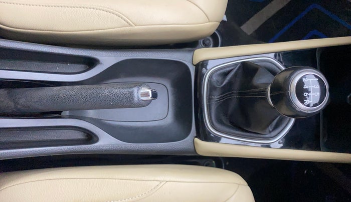 2020 Honda City 1.5L I-VTEC ZX, Petrol, Manual, 19,094 km, Gear Lever