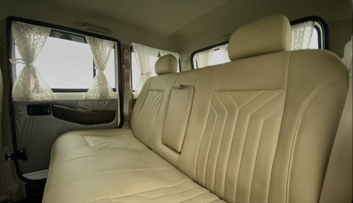 2022 Mahindra Bolero B6 (O), Diesel, Manual, 10,118 km, Right Side Rear Door Cabin