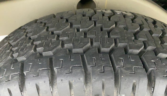 2022 Mahindra Bolero B6 (O), Diesel, Manual, 10,118 km, Right Rear Tyre Tread