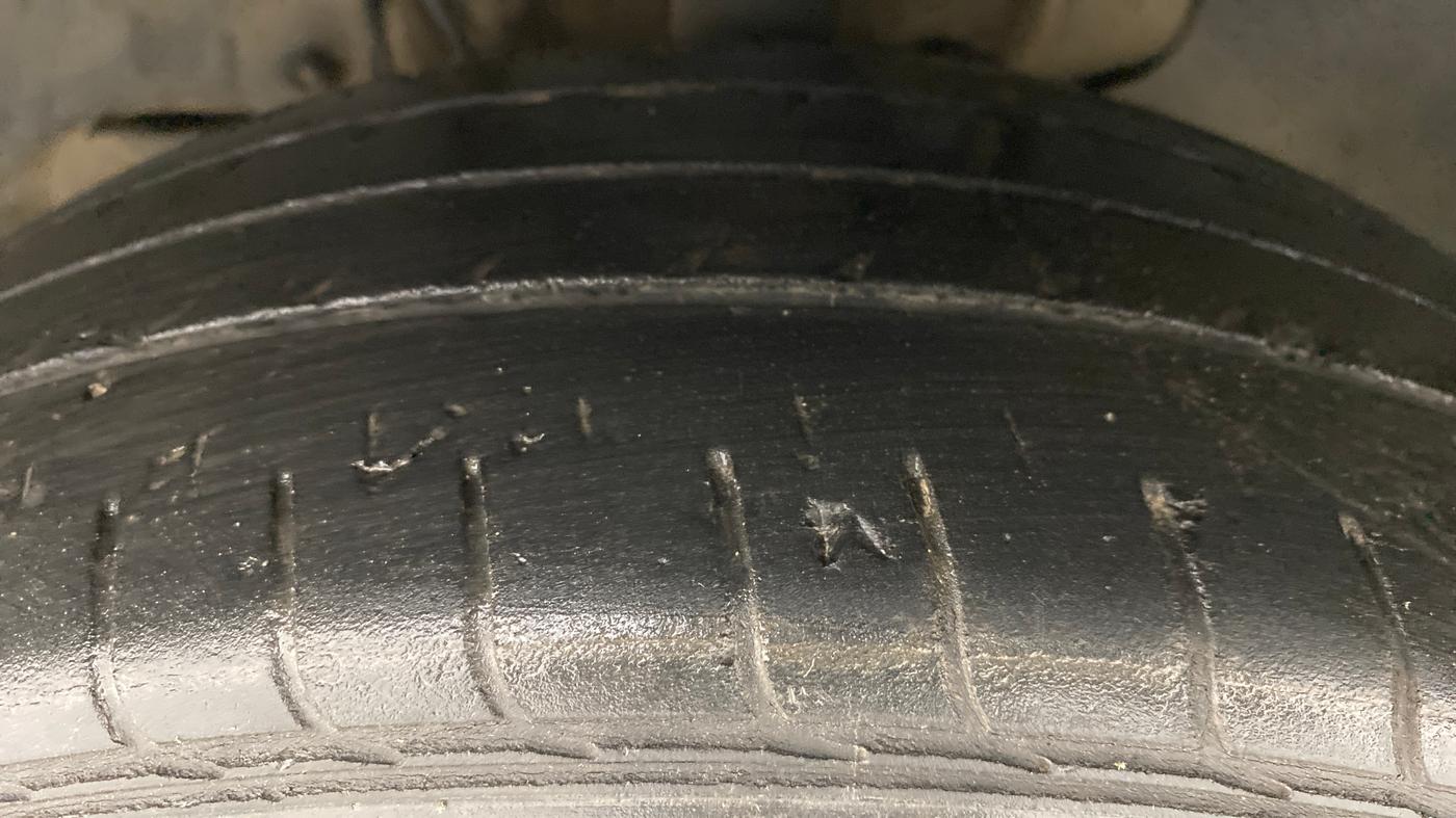 2020 Tata Tiago XZ+ 1.2 Revotron, Petrol, Manual, 35,358 km, Left Front Tyre Tread
