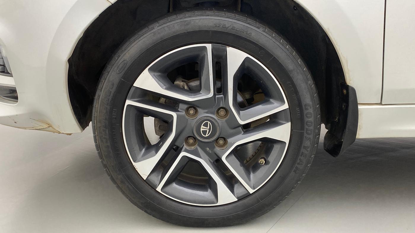 2020 Tata Tiago XZ+ 1.2 Revotron, Petrol, Manual, 35,358 km, Left Front Wheel