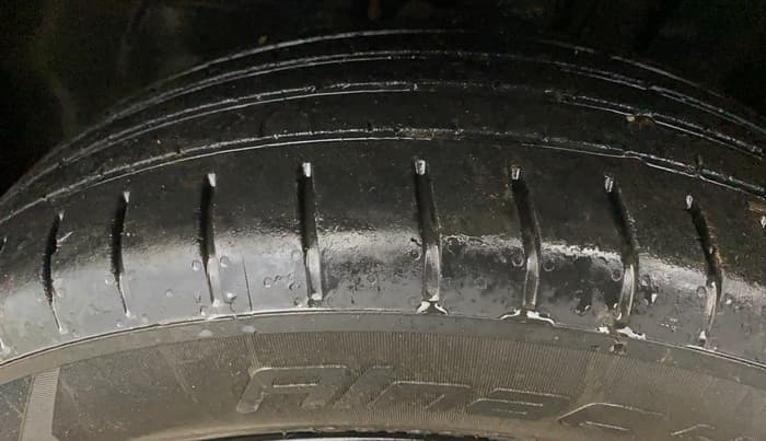 2022 Tata PUNCH CREATIVE  AMT, Petrol, Automatic, 43,916 km, Left Front Tyre Tread