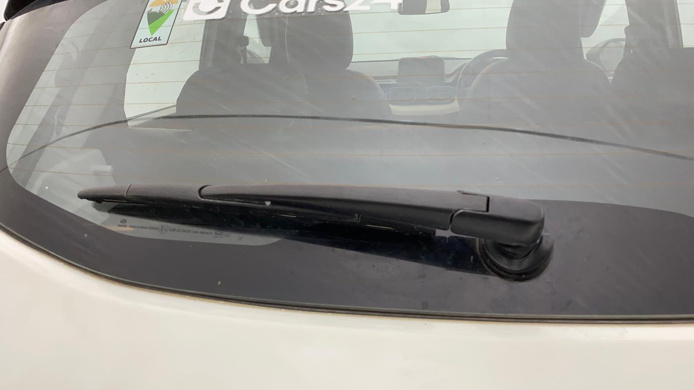 2022 Tata PUNCH CREATIVE  AMT, Petrol, Automatic, 43,916 km, Rear Wiper