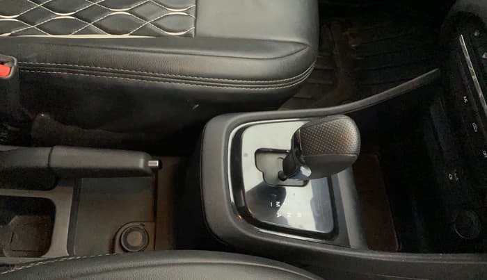2022 Tata PUNCH CREATIVE  AMT, Petrol, Automatic, 43,916 km, Gear Lever