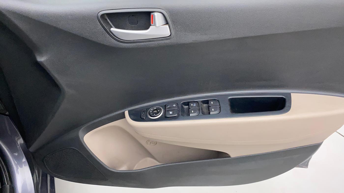 2018 Hyundai Grand i10 SPORTZ (O) AT 1.2 KAPPA VTVT, Petrol, Automatic, 23,372 km, Driver Side Door Panels Control