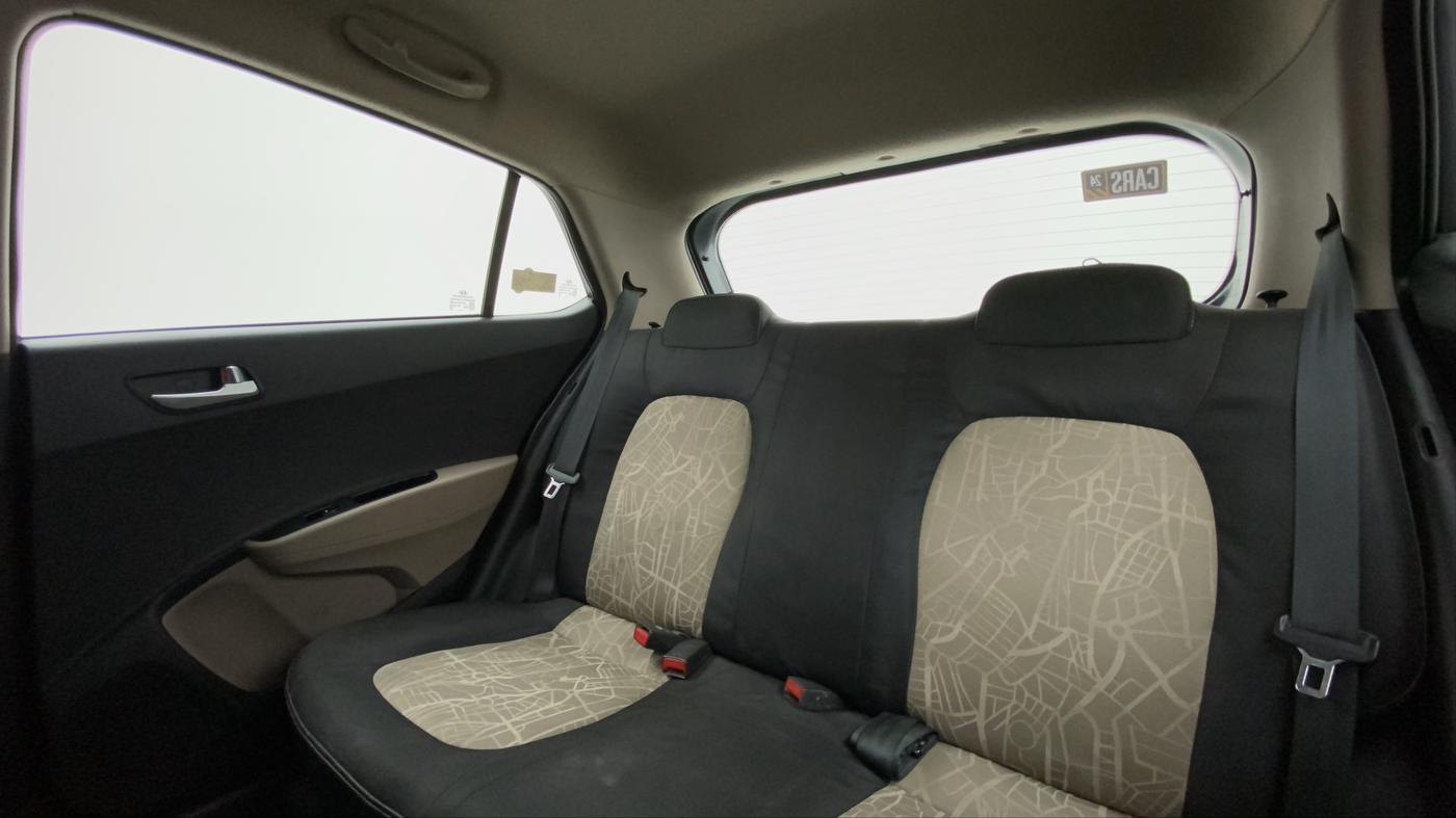 2018 Hyundai Grand i10 SPORTZ (O) AT 1.2 KAPPA VTVT, Petrol, Automatic, 23,372 km, Right Side Rear Door Cabin