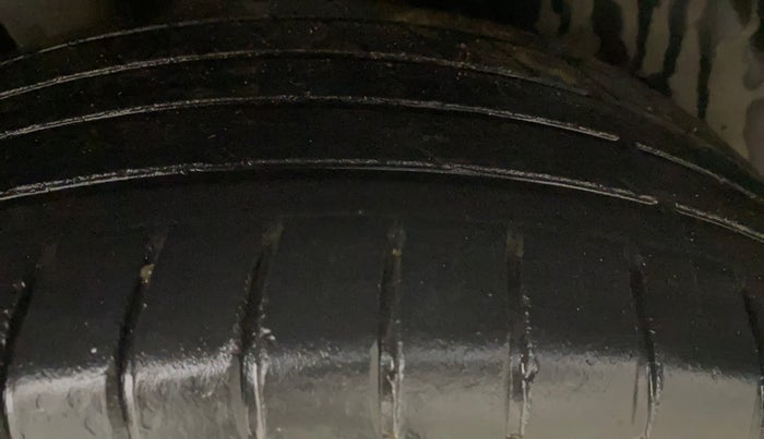 2021 MG HECTOR SHARP 1.5 PETROL CVT, Petrol, Automatic, 44,997 km, Right Rear Tyre Tread