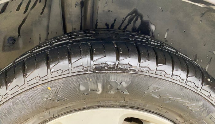 2016 Maruti S Cross ALPHA 1.6, Diesel, Manual, 87,661 km, Right Rear Tyre Tread