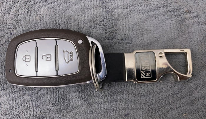 2021 Hyundai Creta S 1.5 PETROL, Petrol, Manual, 24,849 km, Key Close Up