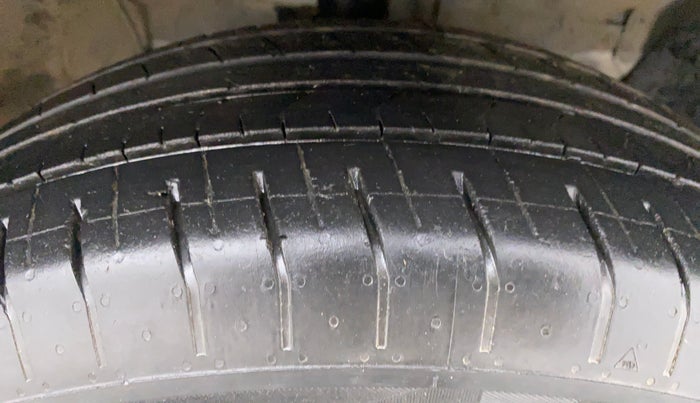 2021 Hyundai Creta S 1.5 PETROL, Petrol, Manual, 24,849 km, Right Front Tyre Tread