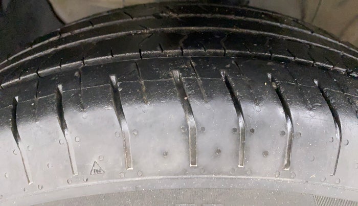 2021 Hyundai Creta S 1.5 PETROL, Petrol, Manual, 24,849 km, Left Front Tyre Tread