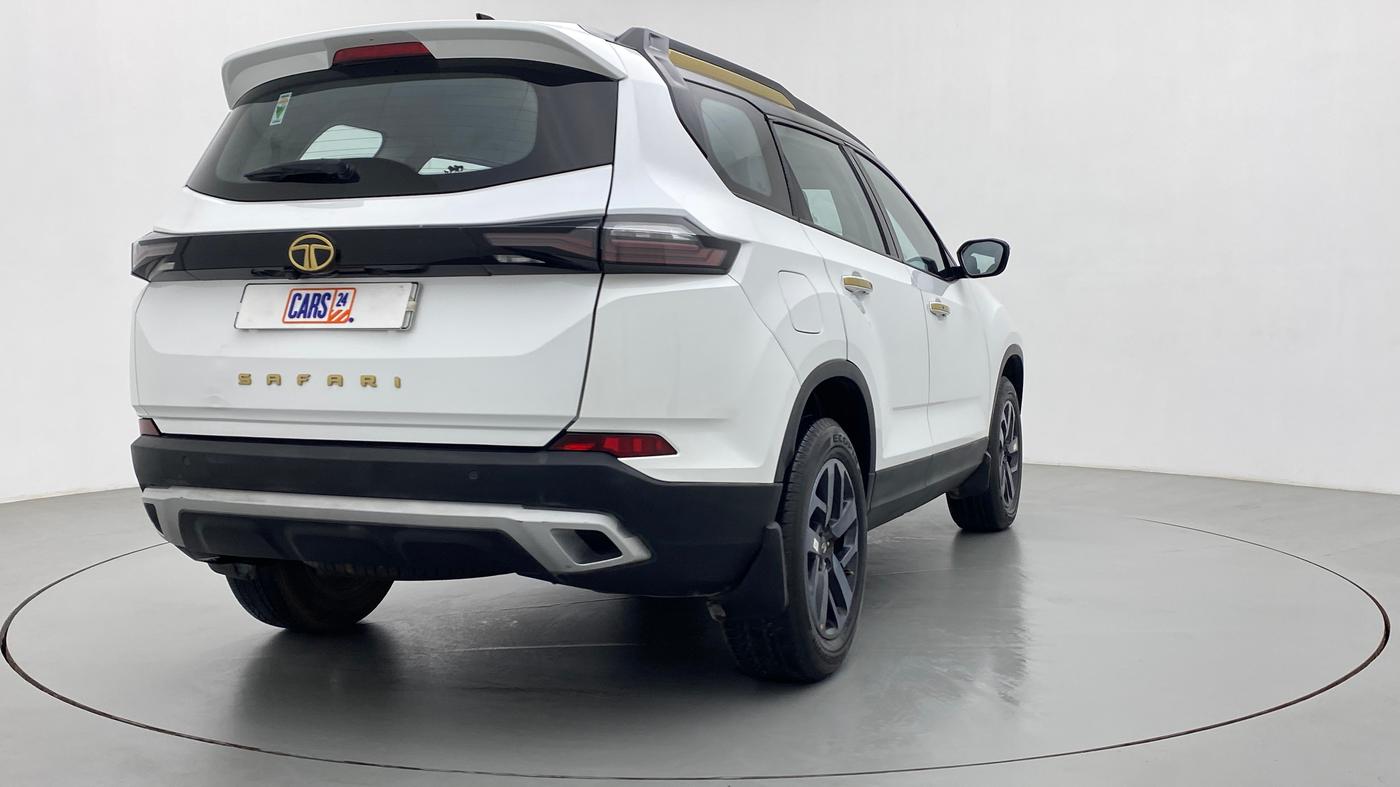 2022 Tata Safari XZA PLUS GOLD, Diesel, Automatic, 20,621 km, Right Back Diagonal