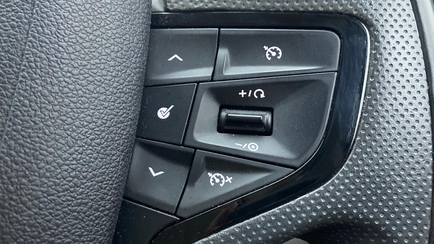 2022 Tata Safari XZA PLUS GOLD, Diesel, Automatic, 20,621 km, Adaptive Cruise Control