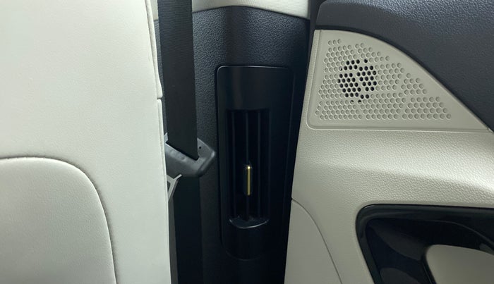 2022 Tata Safari XZA PLUS GOLD, Diesel, Automatic, 20,621 km, Rear AC Vents