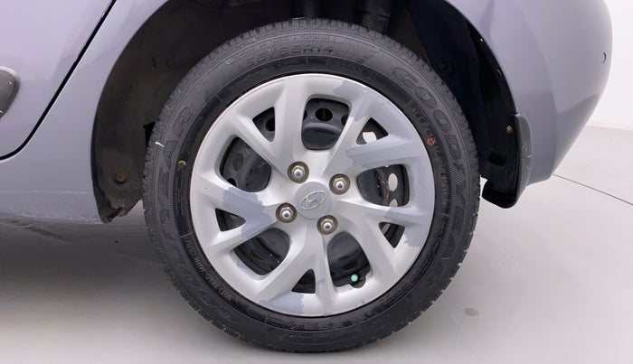 2017 Hyundai Grand i10 SPORTZ 1.2 KAPPA VTVT, Petrol, Manual, 30,438 km, Left Rear Wheel
