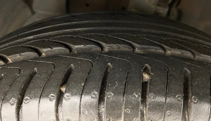 2019 Ford Ecosport 1.5 TITANIUM PLUS TI VCT AT, Petrol, Automatic, 10,287 km, Left Front Tyre Tread