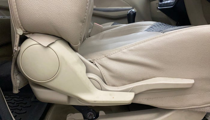 2022 Maruti Dzire ZXI, Petrol, Manual, 1,19,398 km, Driver Side Adjustment Panel