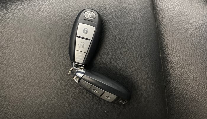 2021 Toyota URBAN CRUISER HIGH GRADE MT, Petrol, Manual, 1,00,845 km, Key Close Up