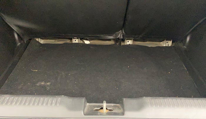 2018 Maruti Swift ZXI AMT, Petrol, Automatic, 44,372 km, Boot Inside