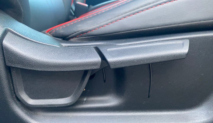 2023 Hyundai NEW I20 N LINE N8 1.0 TURBO DCT, Petrol, Automatic, 38,456 km, Driver Side Adjustment Panel