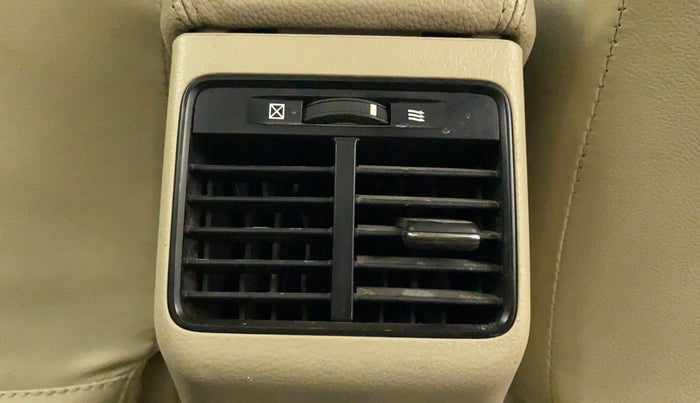 2015 Maruti Ciaz VXI+, Petrol, Manual, 1,09,884 km, Rear AC Vents