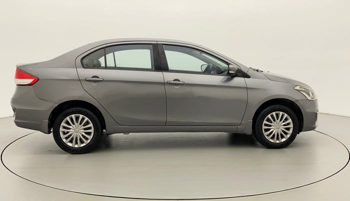 2015 Maruti Ciaz VXI+, Petrol, Manual, 1,09,884 km, Right Side View
