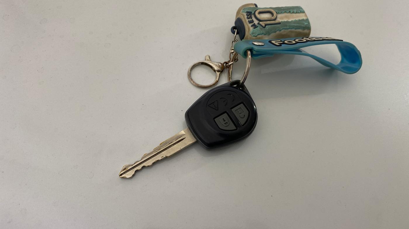 2021 Maruti Swift VXI AMT, Petrol, Automatic, 64,459 km, Key Close Up