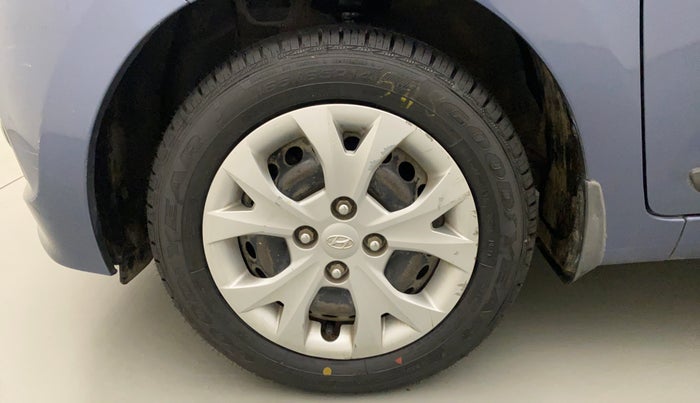 2014 Hyundai Grand i10 SPORTZ 1.2 KAPPA VTVT, Petrol, Manual, 31,622 km, Left Front Wheel