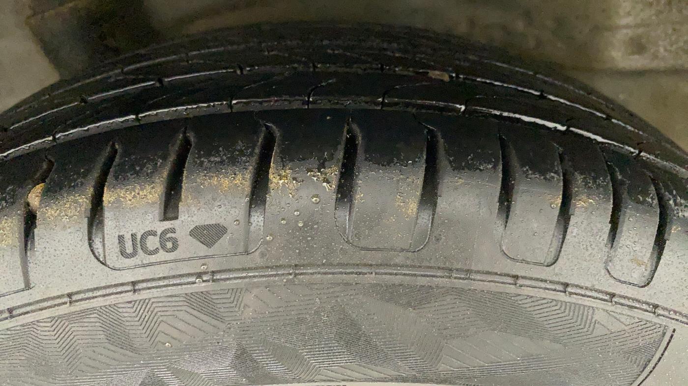2013 Honda Brio E MT, Petrol, Manual, 70,775 km, Right Rear Tyre Tread