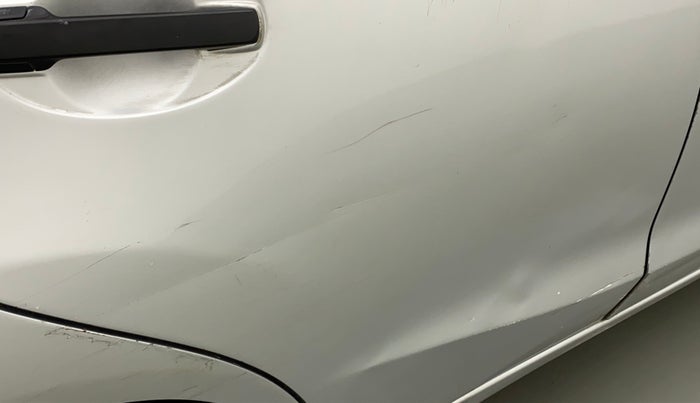 2013 Honda Brio E MT, Petrol, Manual, 70,775 km, Right rear door - Slightly dented