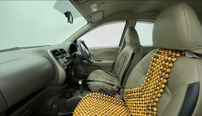 2014 Nissan Micra XV CVT, Petrol, Automatic, 43,978 km, Right Side Front Door Cabin