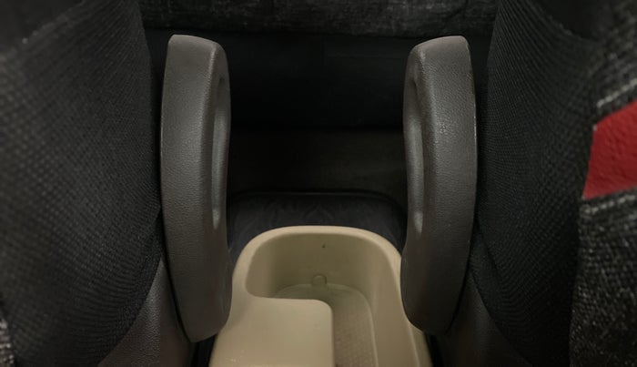 2010 Hyundai i10 SPORTZ 1.2, Petrol, Manual, 46,908 km, Driver Side Adjustment Panel