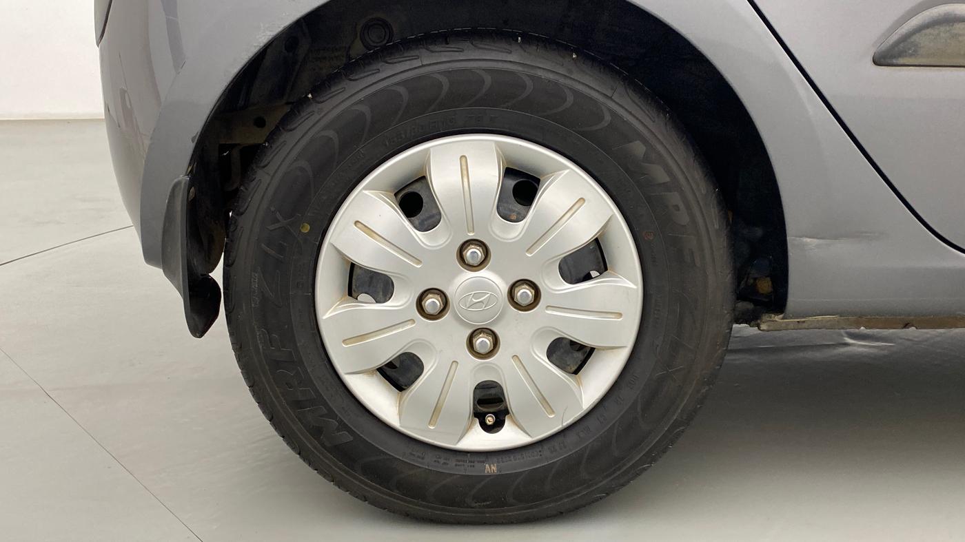 2010 Hyundai i10 SPORTZ 1.2, Petrol, Manual, 46,908 km, Right Rear Wheel